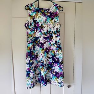 Lands End Floral Sleeveless Shift Dress